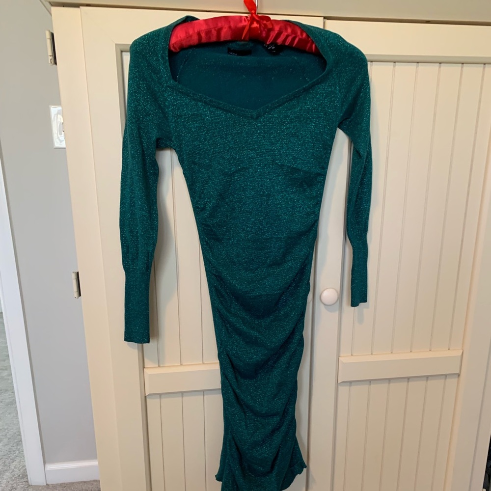 VICTORIA’S SECRET GREEN SEQUIN DRESS  NEW